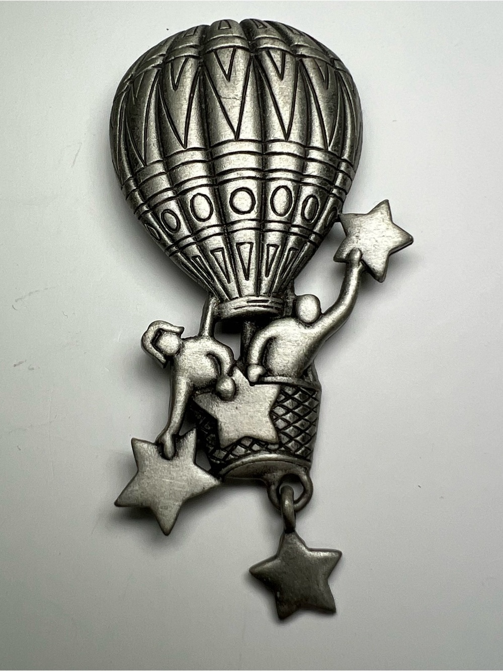 Vintage JJ Signed Pewter Hot Air Balloon Stars Brooch Pin